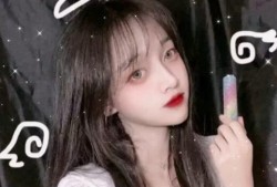 娱乐吃瓜酱女生熬夜,娱乐吃瓜酱女生的生活日常